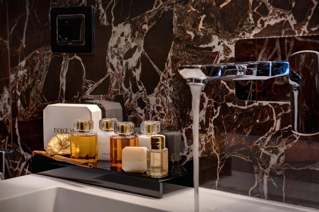 Dharma Boutique Hotel & Spa Rome Bagian luar foto